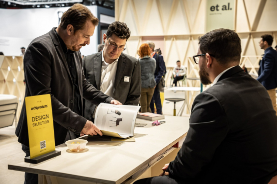 Et al. на выставке Salone del Mobile.Milano 2023