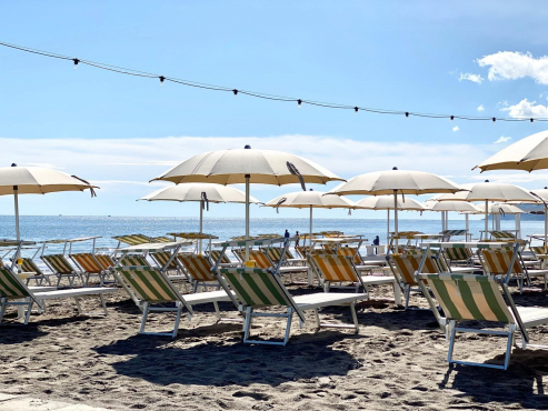 Пляж Bagni Tonino 23, Риччоне, Италия