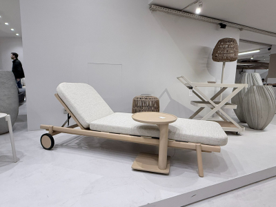 Столик деревянный для лежака SNOC Lyora тик Фото 3