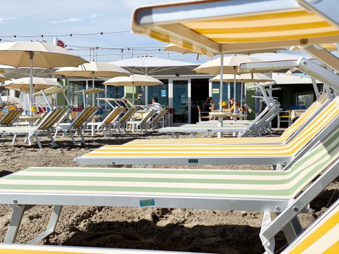 Пляж Bagni Tonino 23, Риччоне, Италия