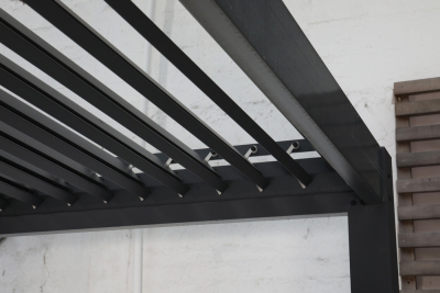 Пергола моторизованная 3х4 м Tagliamento Pergola 150 Series алюминий, текстилен темно-серый Фото 10