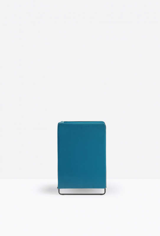 Кресло мягкое с высокой спинкой Zippo