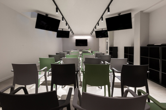 Tiziano e Co, Италия