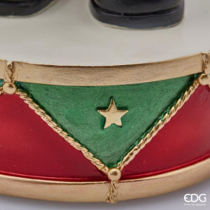 Фигура Солдат со снежным шаром и подсветкой EDG Decor разноцветный Фото 5