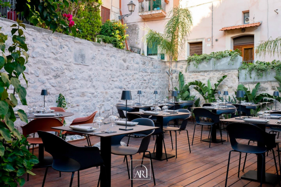 Arco Romano Restaurant, Террачина, Италия