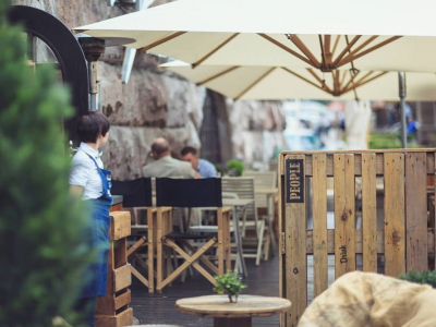 Ресторан на Кудринской площади, Москва