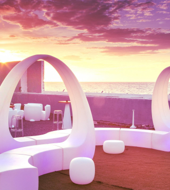 Noon+ Reunion Island, Реюньон, Франция