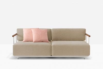 Диван двухместный с подлокотниками PEDRALI Arki-Sofa сталь, алюминий, тик, ткань белый, песочный Фото 5