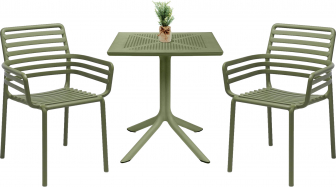 Комплект пластиковой мебели-thumbs-Фото1