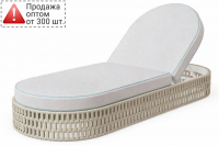 Шезлонг плетеный с матрасом Sun Lounger