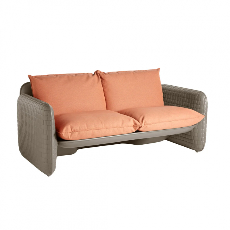 Диван пластиковый с подушками Mara Standard