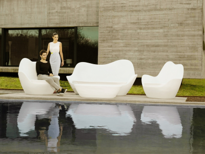 Столик пластиковый кофейный Vondom Sabinas Basic полиэтилен Фото 11
