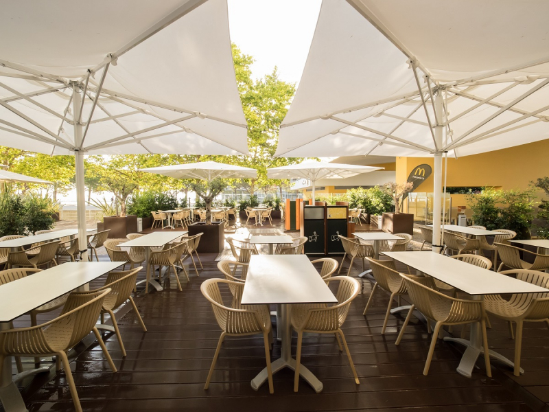 Зонт профессиональный телескопический 4х4 м Capri Starwhite