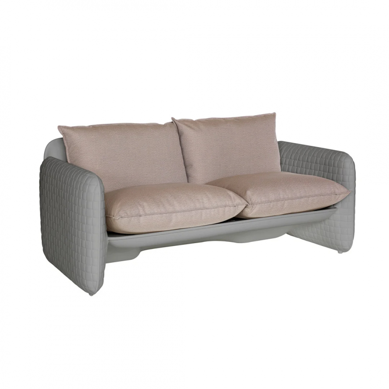 Диван пластиковый с подушками Mara Standard