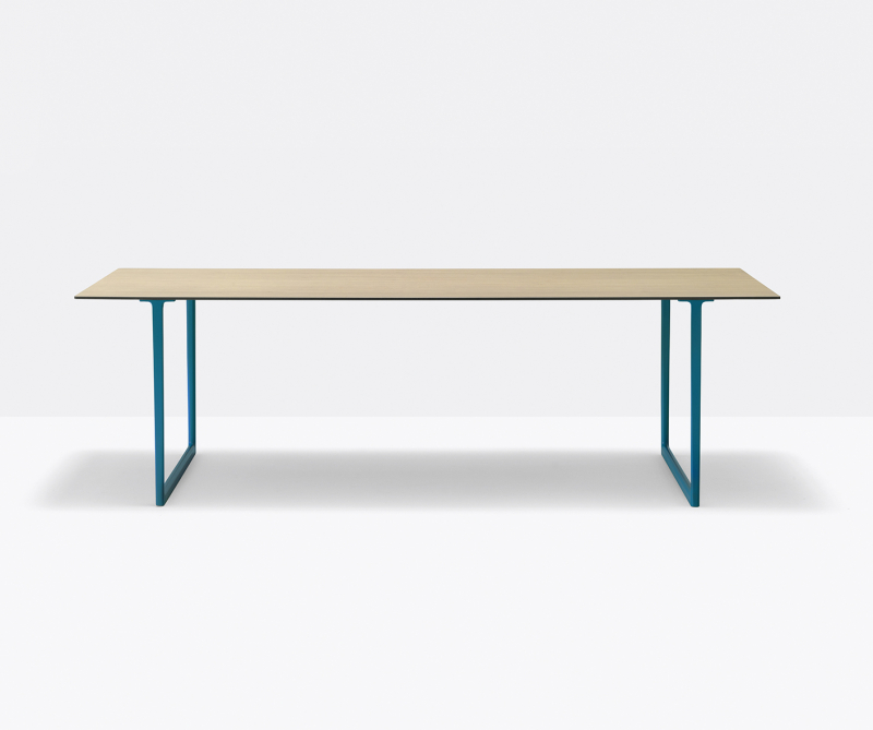 Стол ламинированный Toa Desk