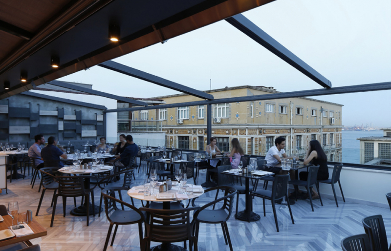 Кресло пластиковое Mambo, антрацит