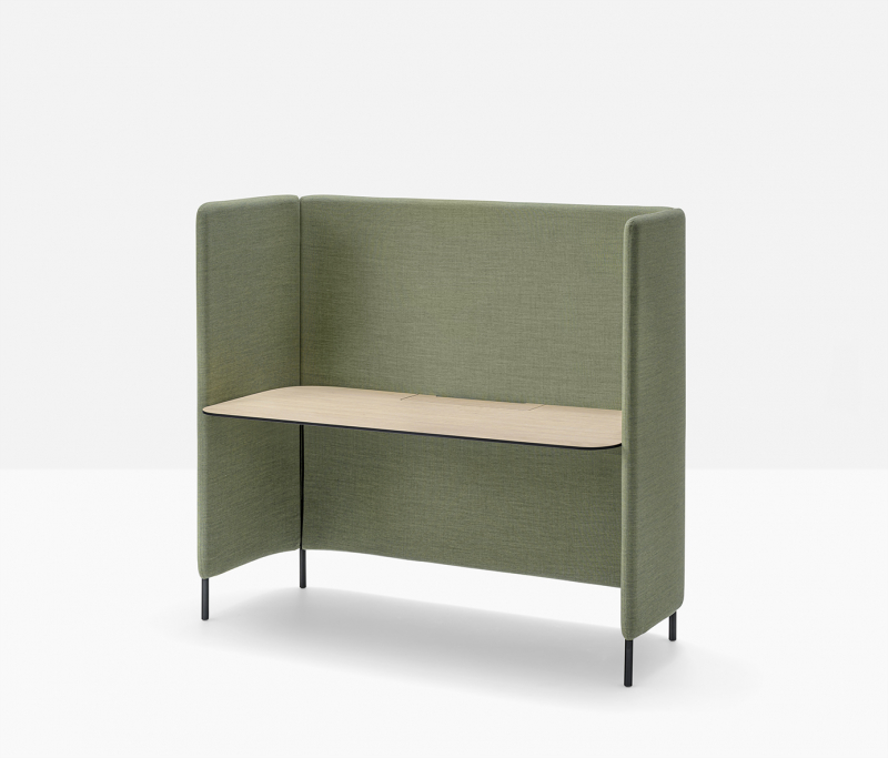 Стол с перегородкой Buddy Hub Desk CCO
