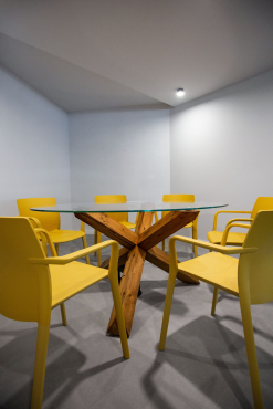 Tiziano e Co, Италия