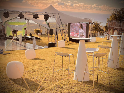 Noon+ Reunion Island, Реюньон, Франция