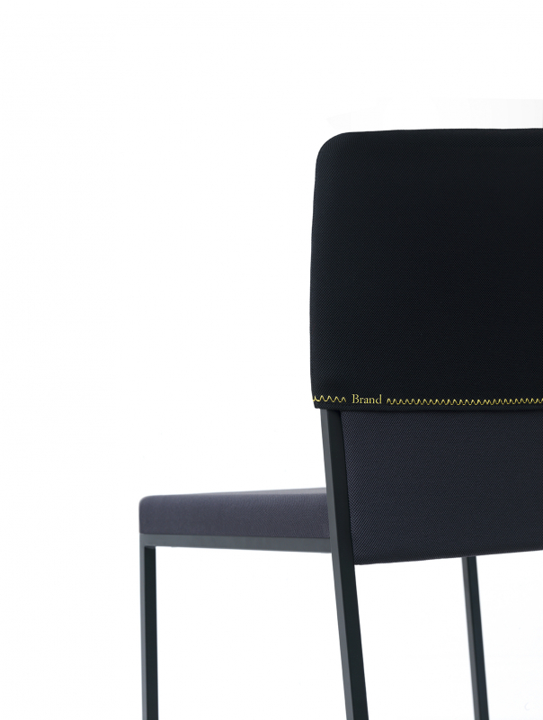 Стул с обивкой Hat