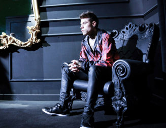 Кресло пластиковое Queen Of Love Standard