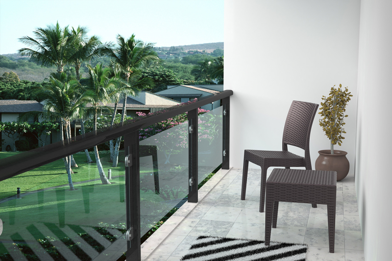 Столик пластиковый плетеный журнальный Miami Lounge Table
