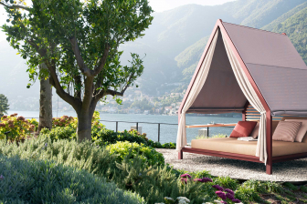 Шатер с лежаками-thumbs-Фото4