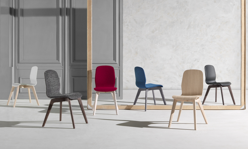 Стул пластиковый Glamour Wood Plastic