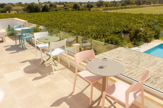 Кресло пластиковое Trill Armchair, розовый
