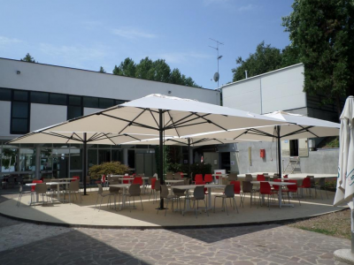 Зонт профессиональный телескопический 4х4 м Scolaro Capri Dark алюминий, акрил антрацит, слоновая кость Фото 29
