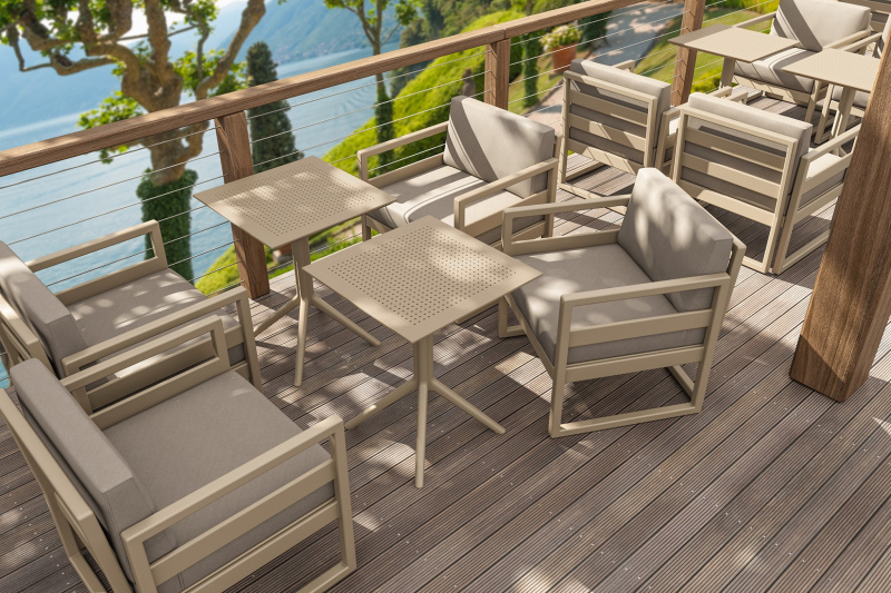 Стол пластиковый Sky Table 70, бежевый, 700х700х740 мм