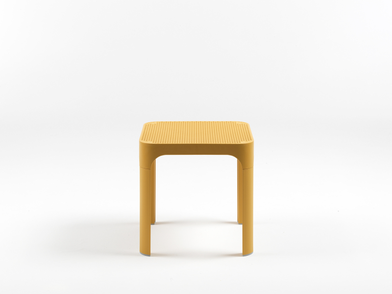 Столик пластиковый журнальный Net Table 40