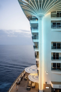 Круизный лайнер MSC World Europa, Испания