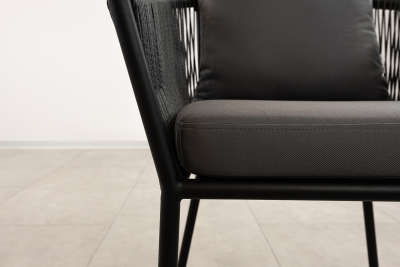 Диван трехместный плетеный с подушками ReeHouse Patio алюминий, искусственный ротанг, олефин черный, черный металлик, серый Фото 8