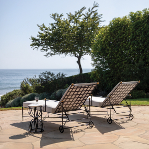 Столик металлический кофейный JANUS et Cie Amalfi сталь, сатиновая смола сланцевый, кремовый Фото 7