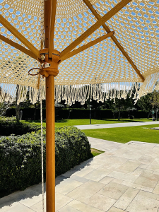 Зонт профессиональный Ø2.5 м Scolaro Palladio Boho дерево ироко, полиэфирный шнур натуральный, слоновая кость Фото 12