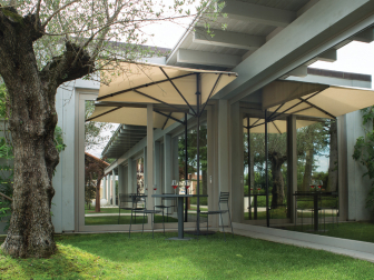 Зонт профессиональный 2х2 м-thumbs-Фото1