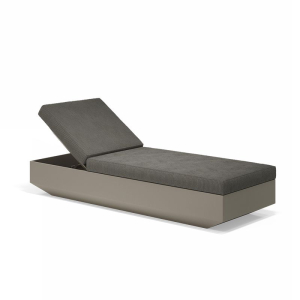 Лежак пластиковый с матрасом Vondom Vela Basic полиэтилен, ткань Фото 1