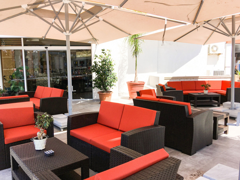 Комплект пластиковой плетеной мебели Monaco Lounge Set