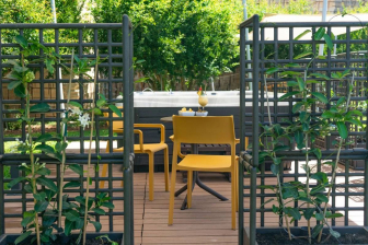 Кресло пластиковое Trill Armchair, горчичный