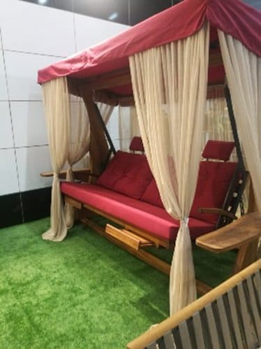 Диван-качели с подушками Mira XL