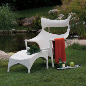 Подставка для ног плетеная JANUS et Cie Amari алюминий, искусственный ротанг бамбуковый зеленый Фото 10