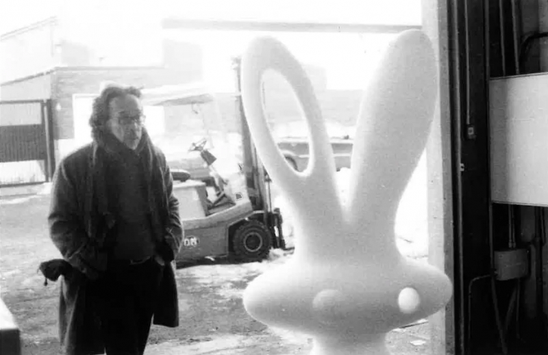 Фигура пластиковая Кролик Cosmo Bunny Standard