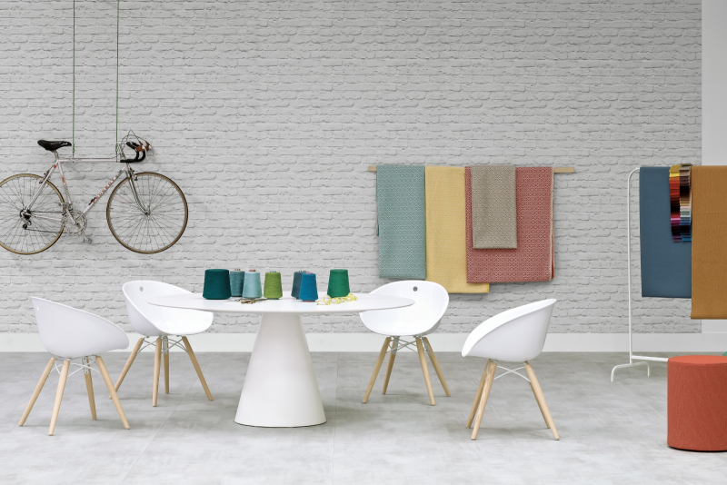 Стол ламинированный Ikon Table