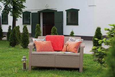 Диван пластиковый Keter Corfu Love Seat пластик с имитацией плетения капучино Фото 4