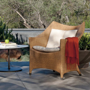 Кресло лаунж плетеное JANUS et Cie Amari алюминий, искусственный ротанг бронзовый Фото 8