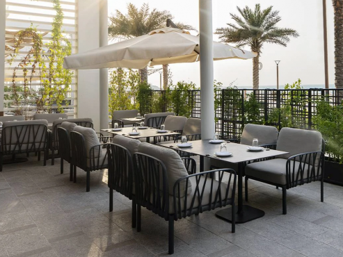 Niri Restaurant & Bar, Абу-Даби, ОАО