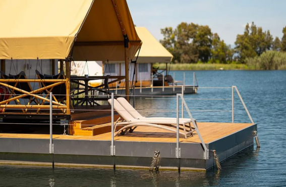 Nabi Resort & Glamping, Кастель-Вольтурно, Италия