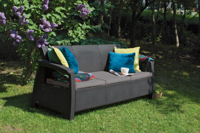 Диван пластиковый Keter Corfu Love Seat Max пластик с имитацией плетения графит Фото 3