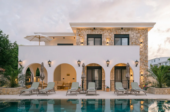 Villa Lovac, Улцинь, Черногория